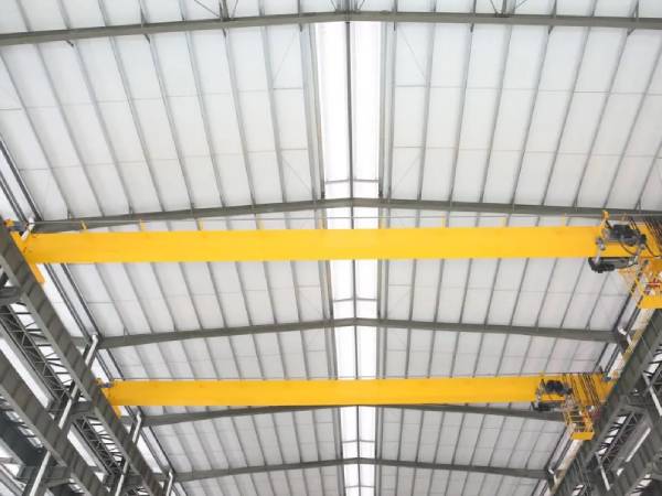 單梁起重機(jī)工業(yè)遙控器相比民用遙控器在接線上有何特殊要求？